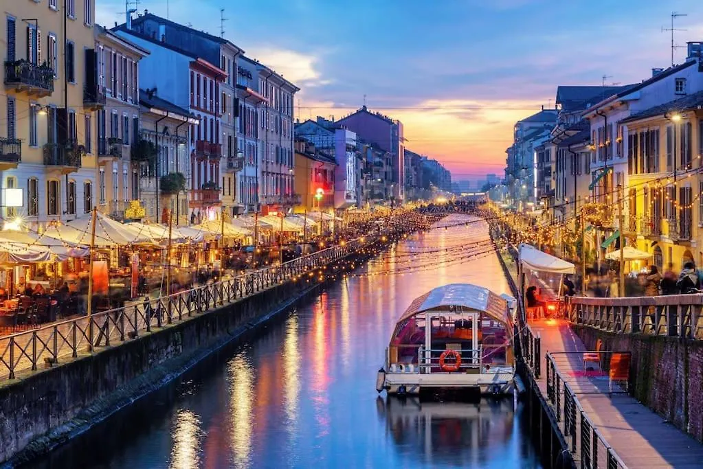 Private Parking - Monolocale Sul Naviglio Apartment Milan Italy