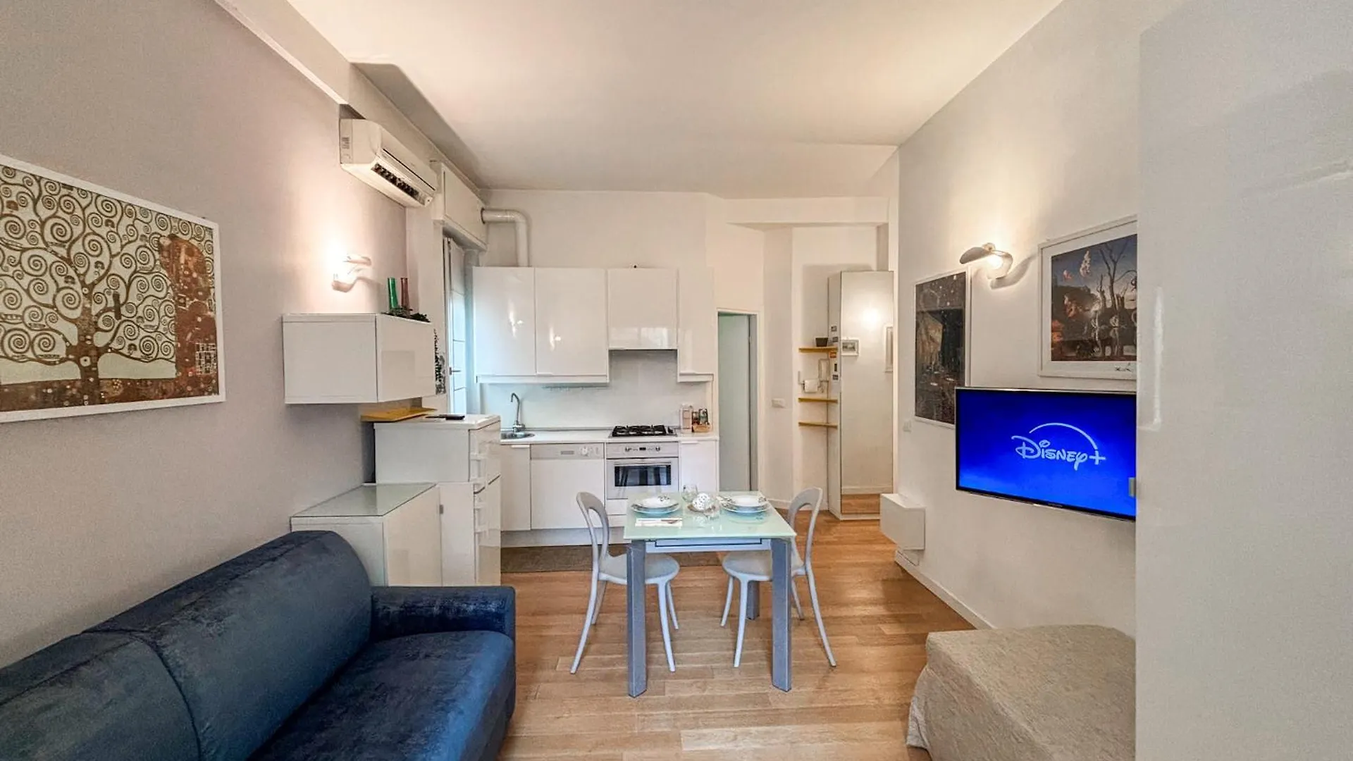 Private Parking - Monolocale Sul Naviglio Apartment Milan Italy