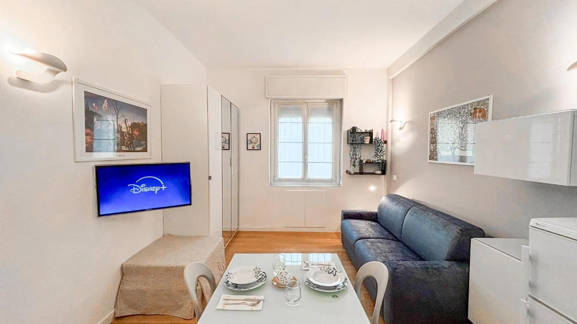 Private Parking - Monolocale Sul Naviglio Apartment Milan 0*,  Italy